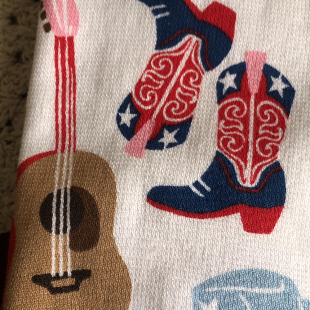 Isaac Mizrahi NASHVILLE Kitchen Towels - Picture 5 of 8